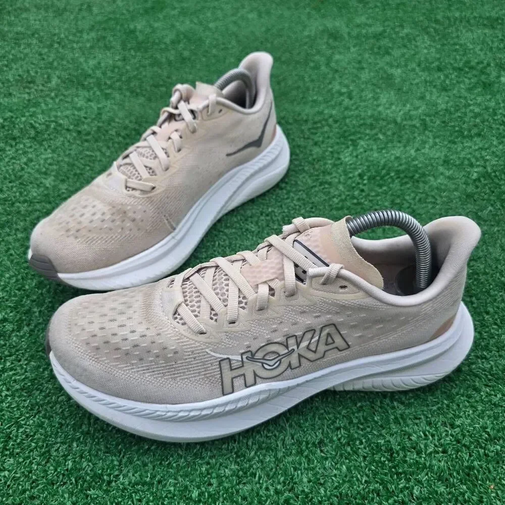 Hoka One One Mach 6 - Women's Runnig shoes - Size 9.5